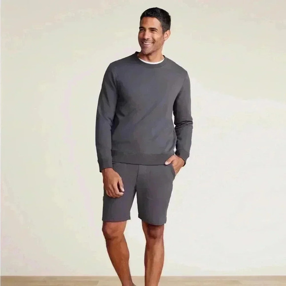 Barefoot Dreams Men's Pima Fleece Crew Neck Sweatshirt - Picture 4 of 4